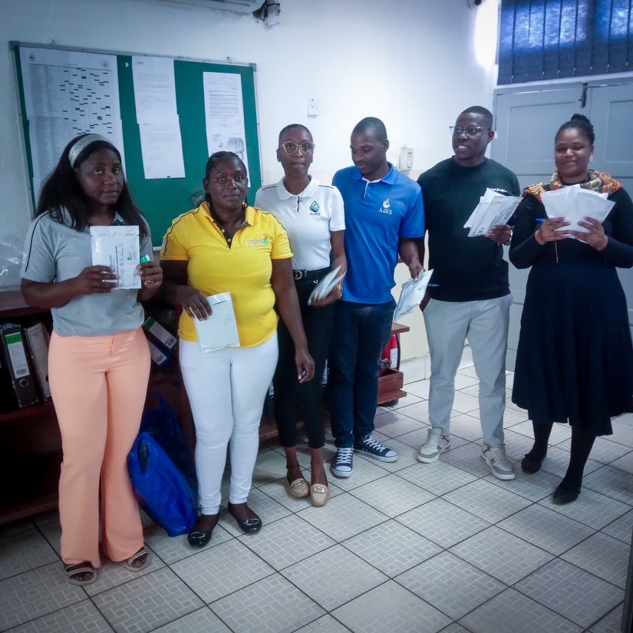 Distribuição de Auto-testes no distrito de Xai-Xai, em parceria com a empresa FIPAG