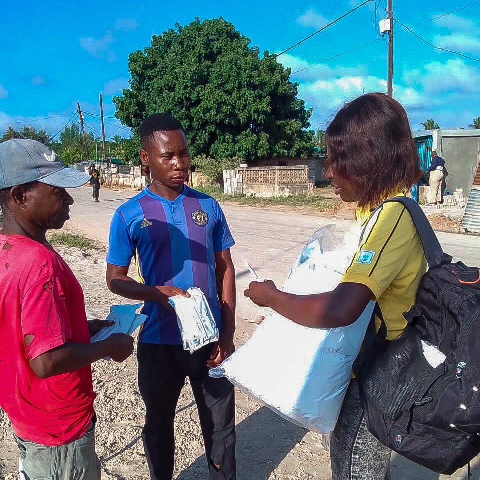 Moçambique Unido na Prevenção do HIV: Auto-testes e Palestras Abrangem de Xai-Xai a Tete e Inhambane