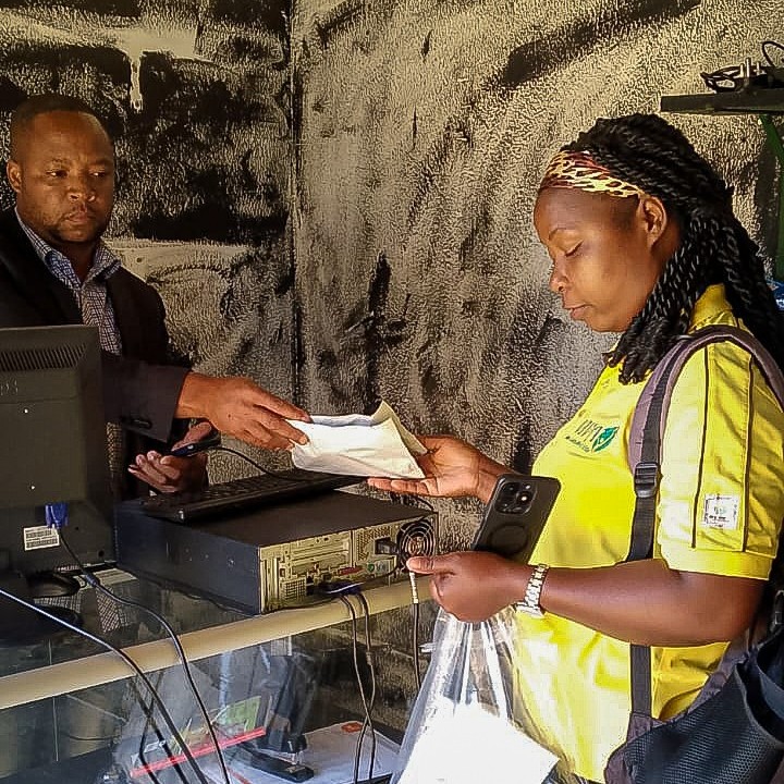 Moçambique Unido na Prevenção do HIV: Auto-testes e Palestras Abrangem de Xai-Xai a Tete e Inhambane